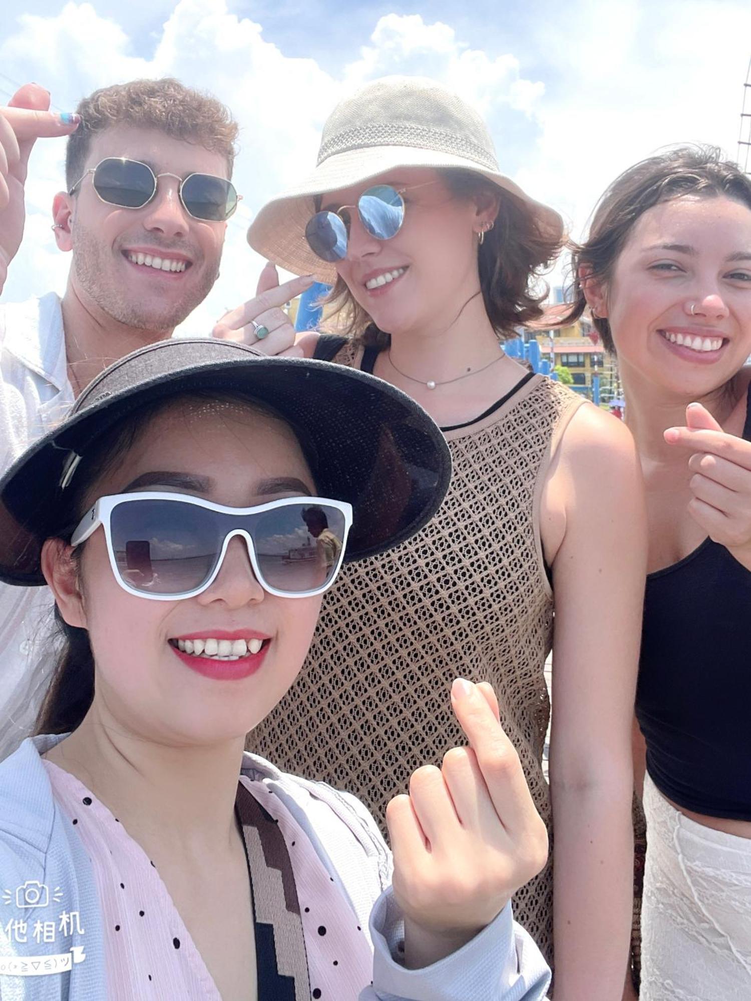 ハロン セントラル ホテル エクステリア 写真
